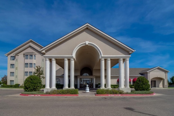 Ashmore Inn and Suites Amarillo image 1