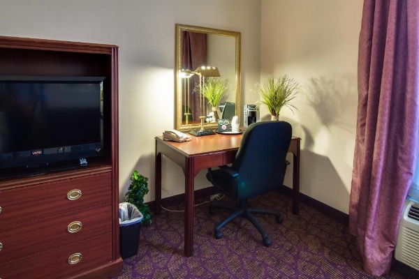 Ashmore Inn and Suites Amarillo image 20
