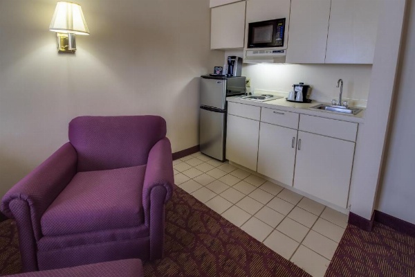 Ashmore Inn and Suites Amarillo image 35